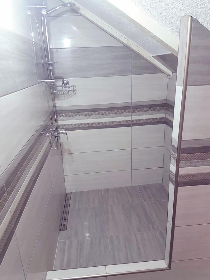 House Dado Hotel Jezerce Kültér fotó