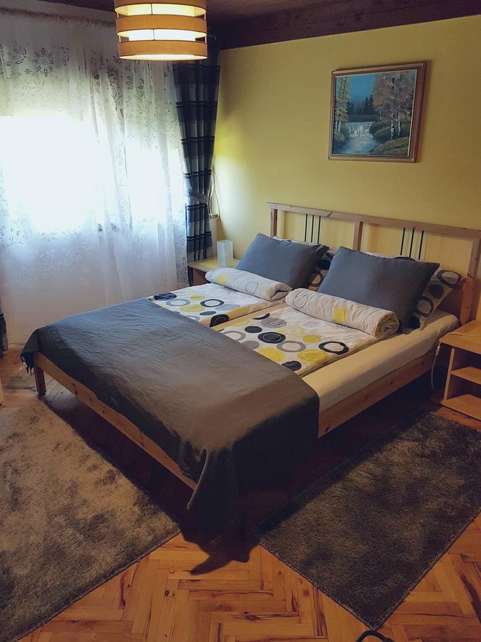 House Dado Hotel Jezerce Kültér fotó